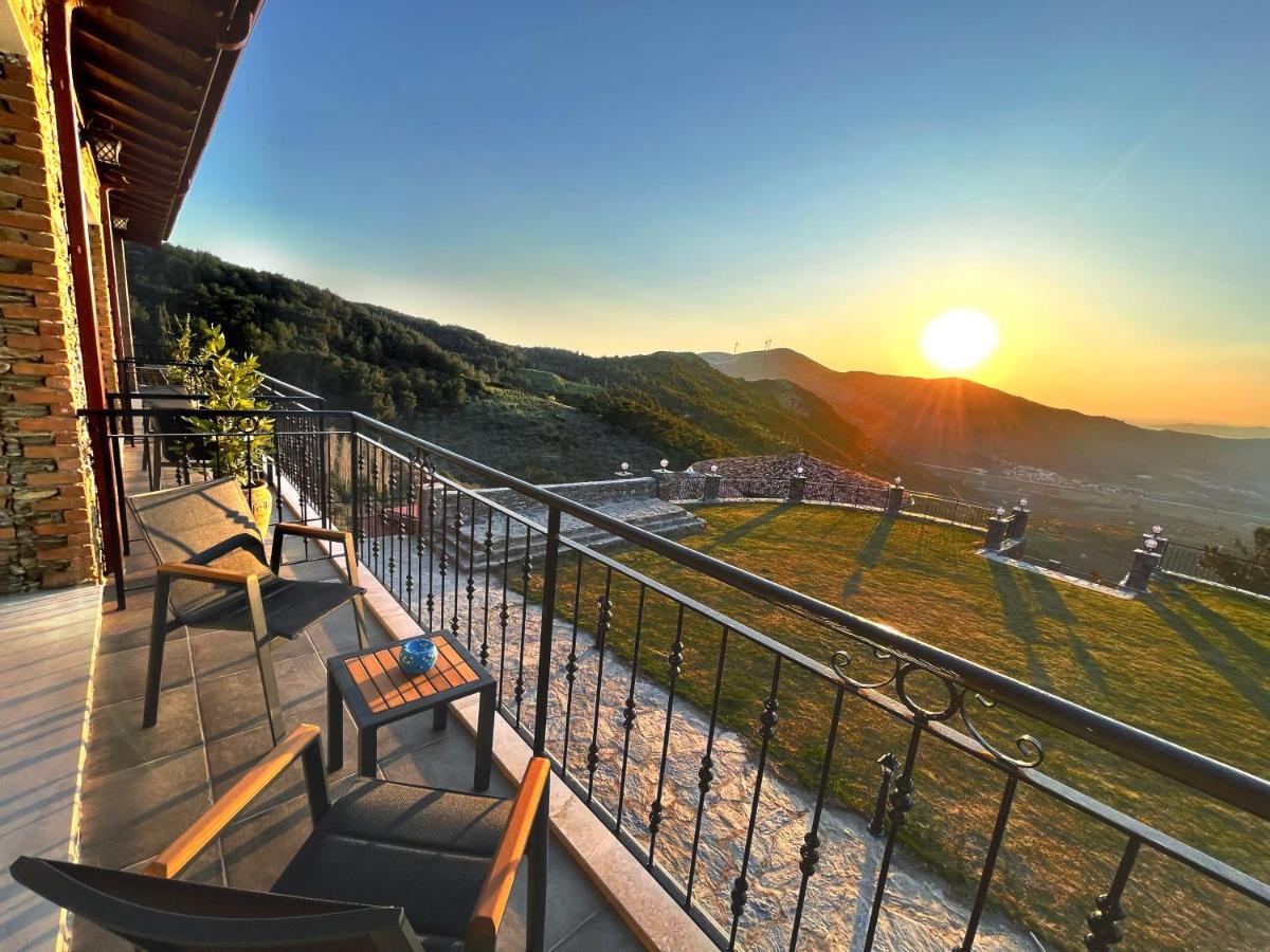 Ephesus Retreat Hotel อิซมีร์ ภายนอก รูปภาพ